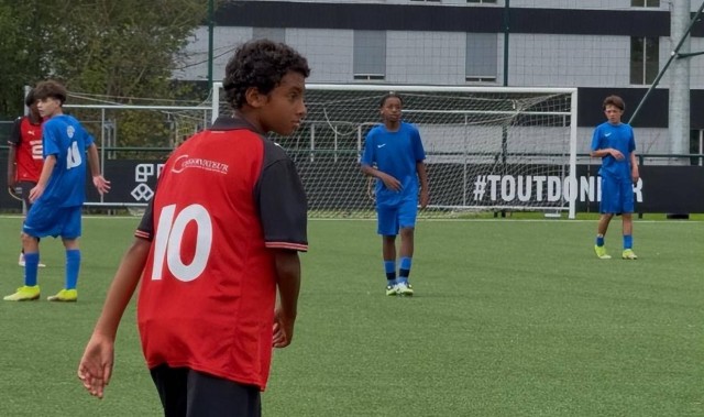 13岁法国中场全能天才崭露头角，堪比卡马文加，西甲两大豪门激烈争夺