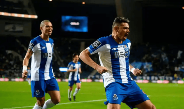 葡超 通德拉VS本菲卡 比分推荐