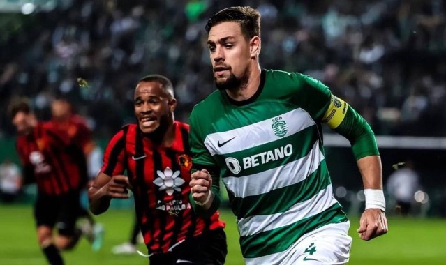 上港中锋位置补强锁定新目标！已跟德甲老东家狼堡解约，曾多次入选国家队