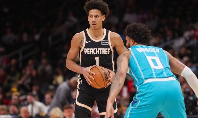 约翰逊空砍31+9+8 布里奇斯26分黄蜂胜老鹰